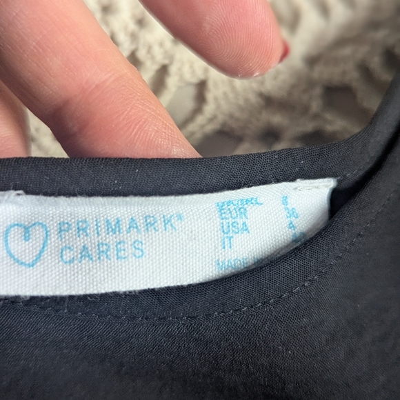 2 For $10 - Primark Polyester Scoop Neck Camisole Black Size S/M - Picture 5 of 6